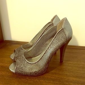 Style & co grey sparkly heels